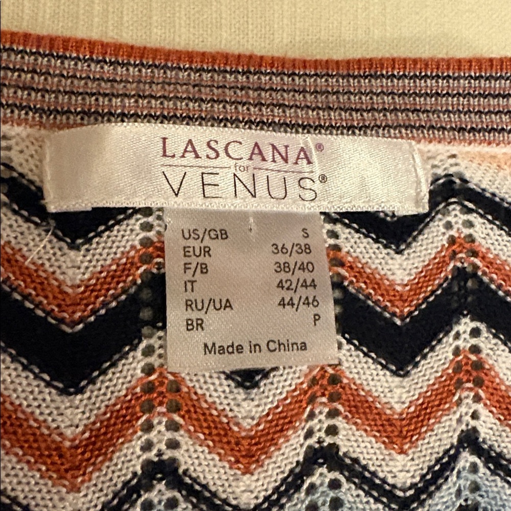 Chevron Patterned Wrap Sweater - Picture 3 of 4